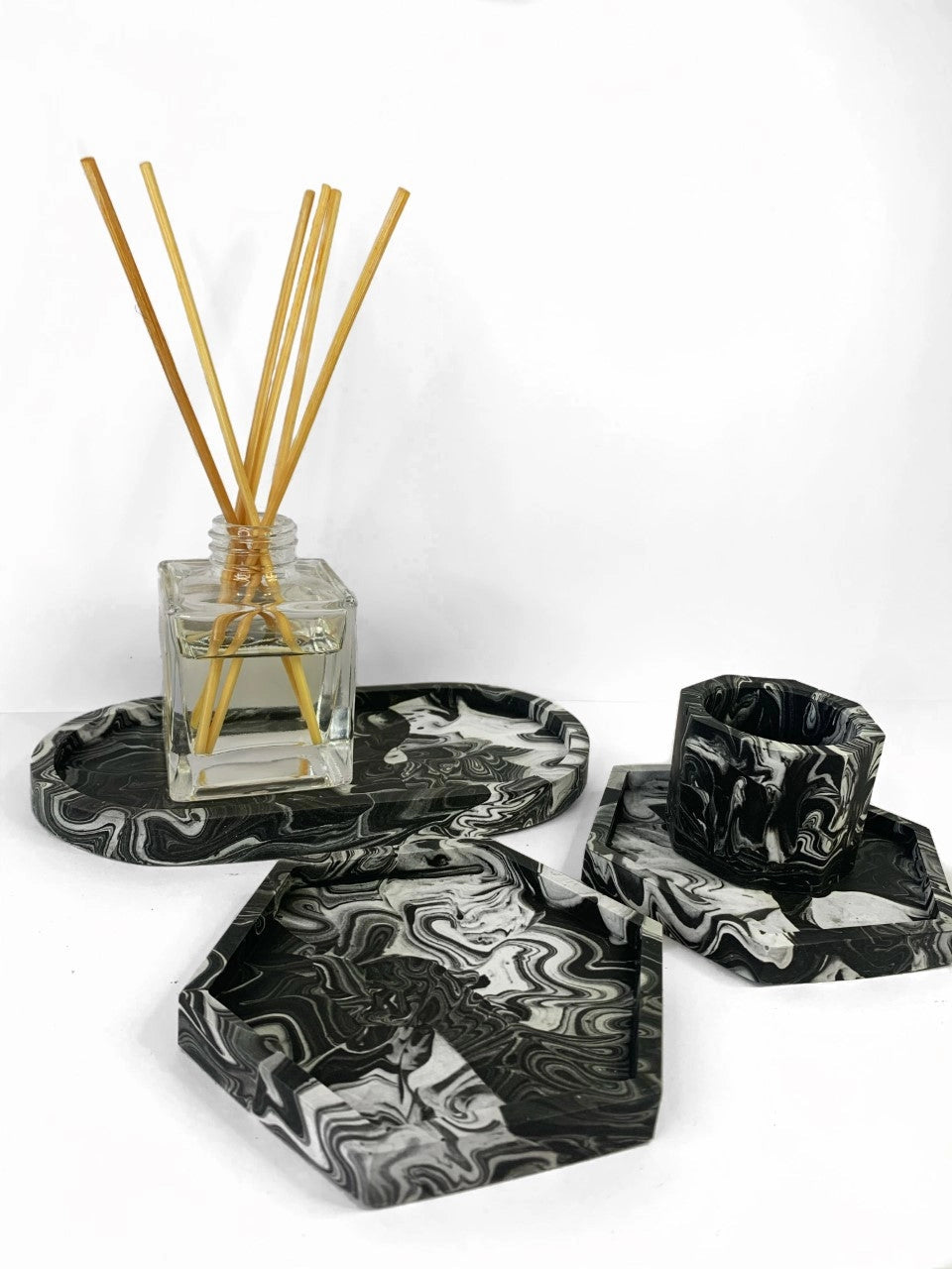 Black & White Marble Set