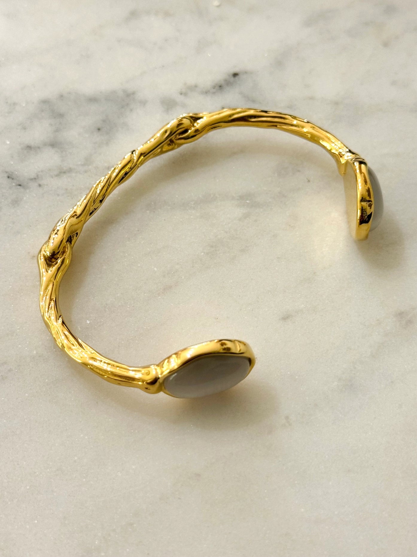 Acqua Bangle Pulsera