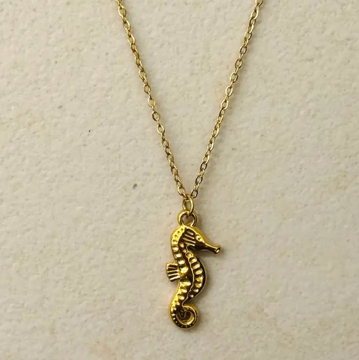 Seahorse Collar